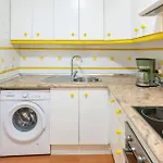 Cozy & Comfy Seaside Retreat In Apartmán Estepona