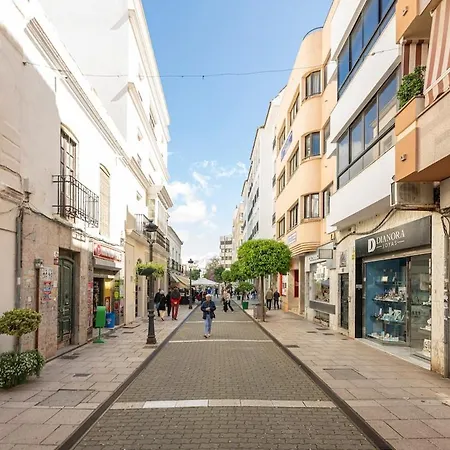 Cozy & Comfy Seaside Retreat In شقة *