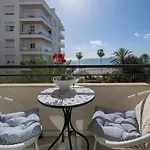 Cozy & Comfy Seaside Retreat In Daire Estepona