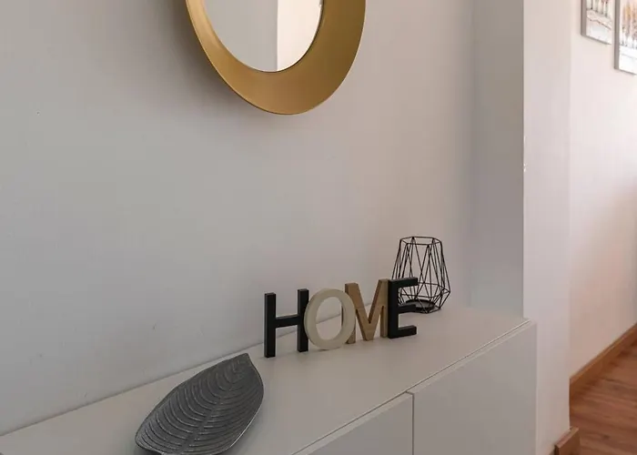 Cozy & Comfy Seaside Retreat In Estepona