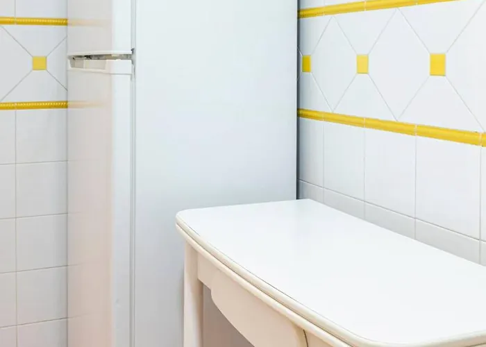 Cozy & Comfy Seaside Retreat In Daire Estepona