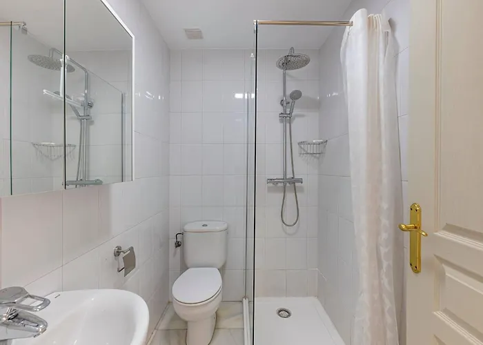 Cozy & Comfy Seaside Retreat In Apartamento