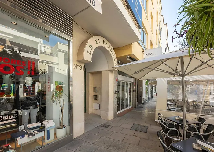 Daire Cozy & Comfy Seaside Retreat In *