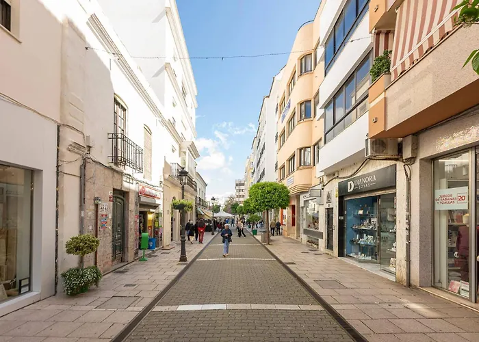 Cozy & Comfy Seaside Retreat In * Estepona