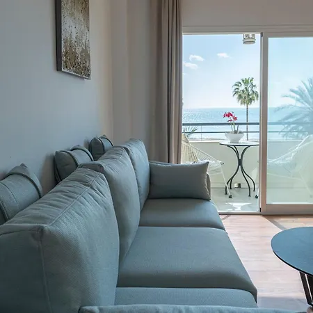 Cozy & Comfy Seaside Retreat In Apartment Estepona
