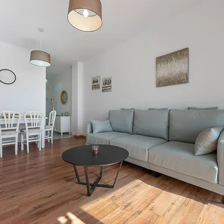 Appartement Cozy & Comfy Seaside Retreat In Estepona
